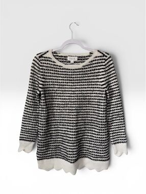 ELLE Women's Fall Black & White Striped Sweater with Scalloped Edges Size Small
